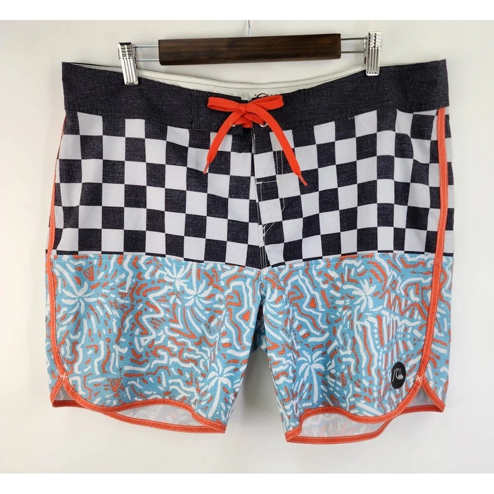 Quicksilver AG47  Dry Flight Board Shorts Men's 38 Swim Trunks